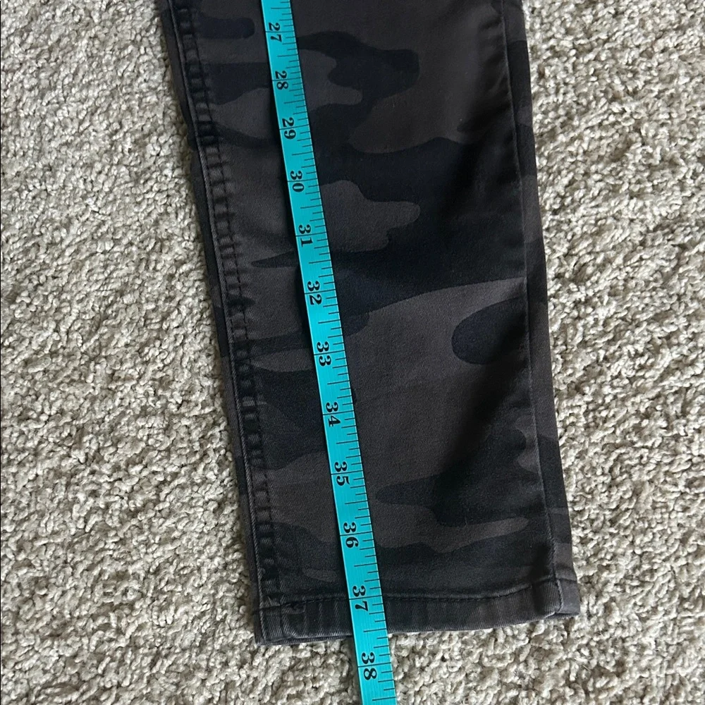 Democracy Camouflage Skinny Jeans - Picture 4 of 6